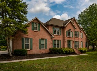 101 Yorktown Dr, Tullahoma, TN 37388