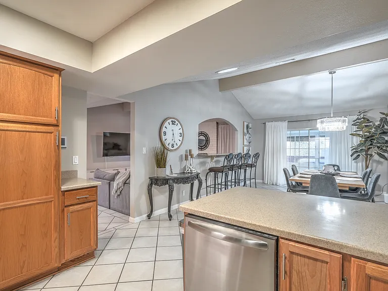 3445 Toquima Cir — Photo 24