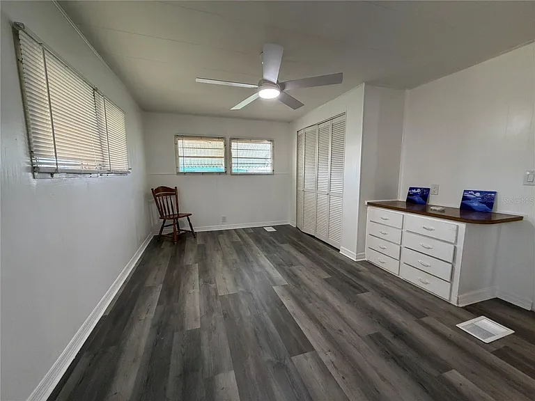 5221 Beechmont Ave — Photo 21