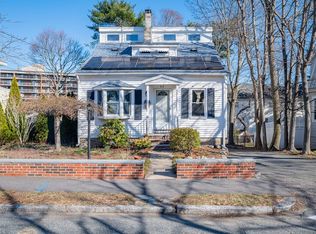 60 Russell St, Quincy, MA 02171