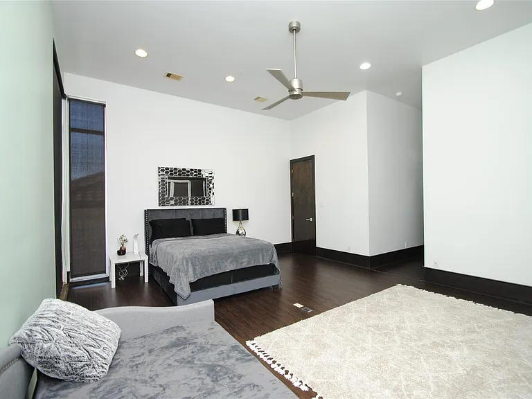 4118 Floyd St #A — Photo 25