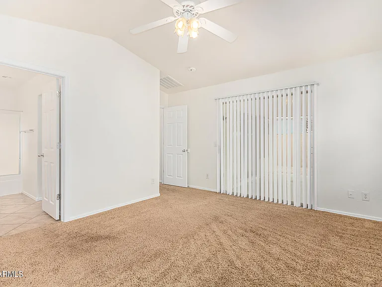 2521 W Desert Spring Way — Photo 26