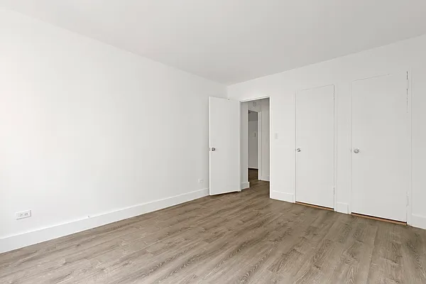 Sold by Compass | media 10