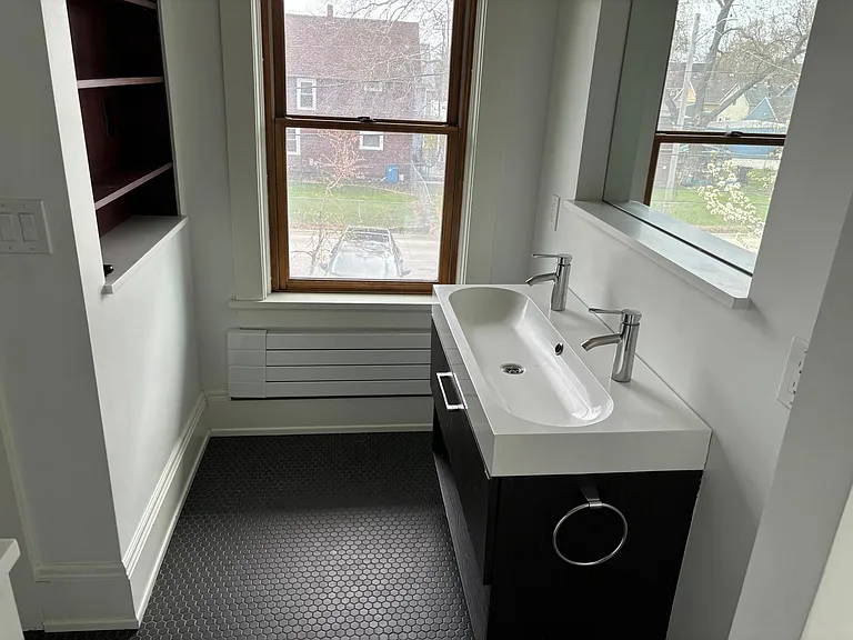 2055 W 41st St — Photo 23