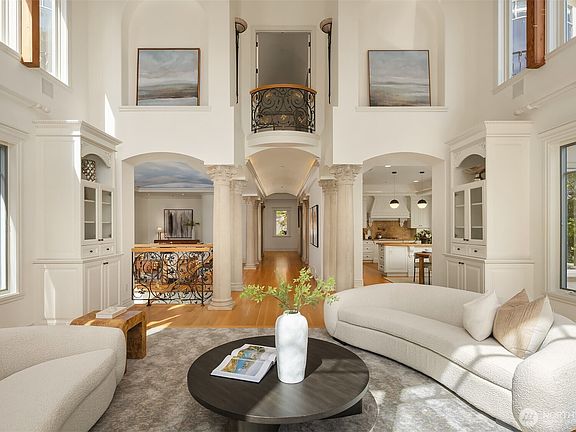 5th image of 3210 Hunts Point Road