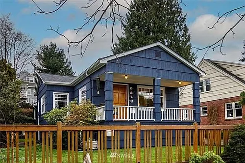 6248 29th Ave NE Photo 1