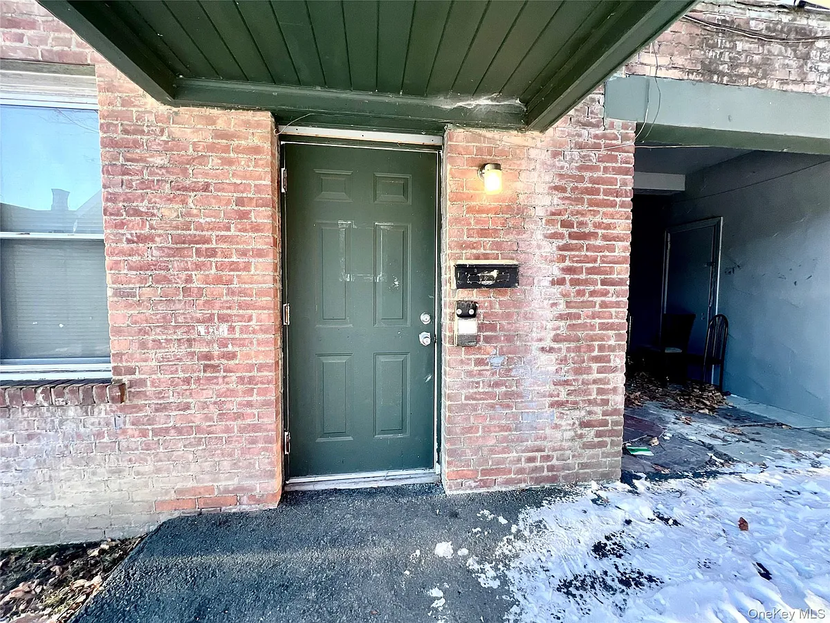 Building Photo - 44 John St #3
