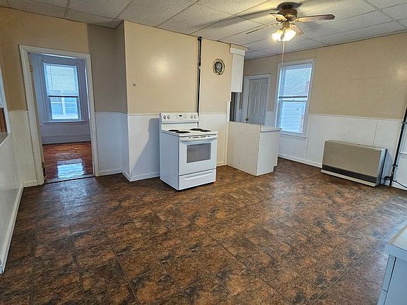 4th image of 495 Rimmon St #2