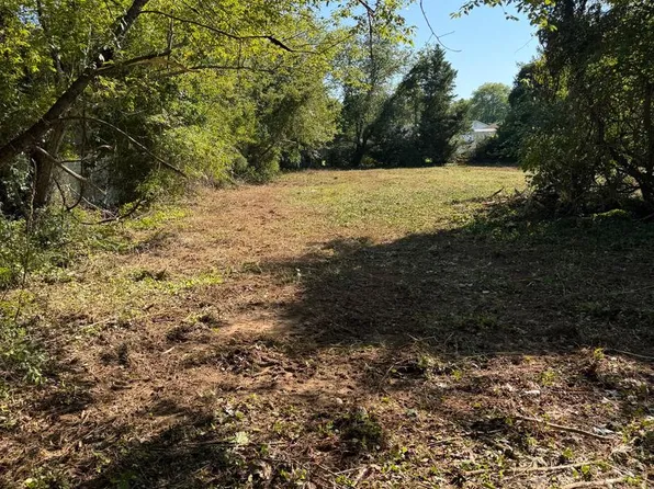 Lake Dr, Valley Lee, MD 20692