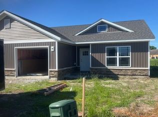 30 Marker Dr, Highland, IL 62249