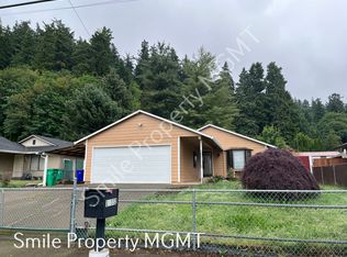 10332 SE Clinton St, Portland, OR 97266