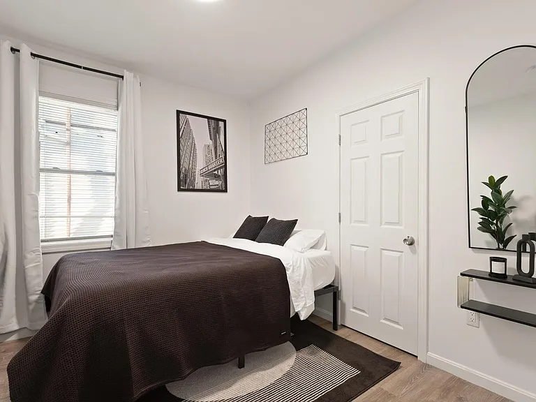 170 Myrtle St — Photo 11