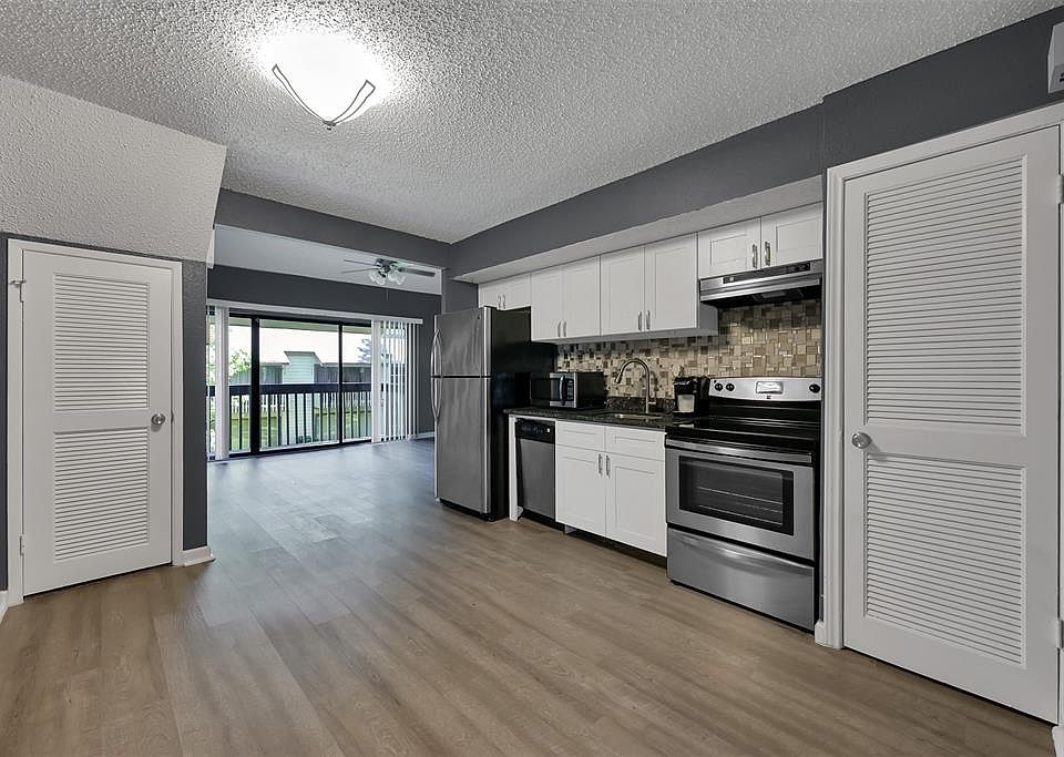 12900 Walden Rd Montgomery TX Zillow