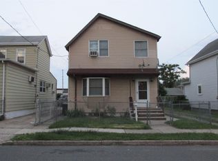 10 Garfield Pl, South Hackensack, NJ 07606
