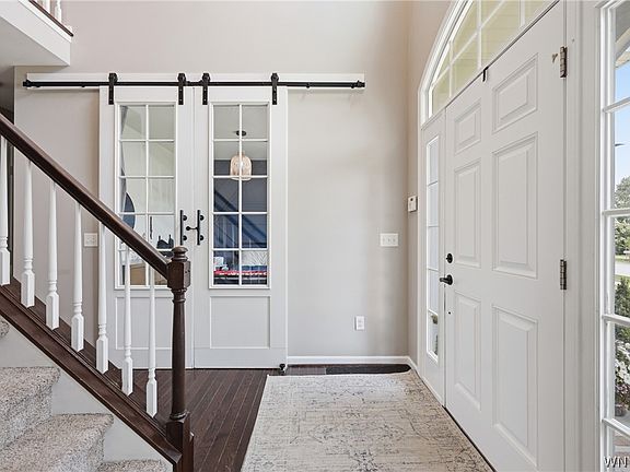 5th image of 14 Silent Meadow Ln