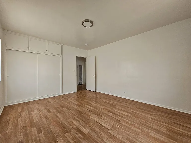 1067 Aileron Ave #C — Photo 12