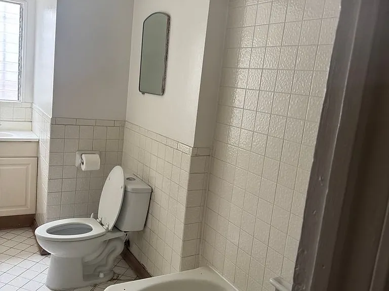 2465 Albatross St — Photo 18