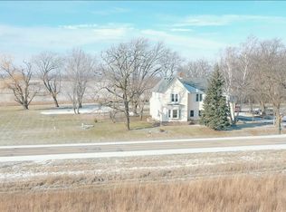 1949 Underwood Ave, Charles City, IA 50616