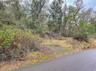 1004 Sweetbrier Ave, Roseburg, OR 97471