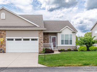 1540 Center Hill Rd SE, Lowell, MI 49331