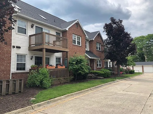 400-G Clendenin St. Charleston, WV 25301 — Photo 1