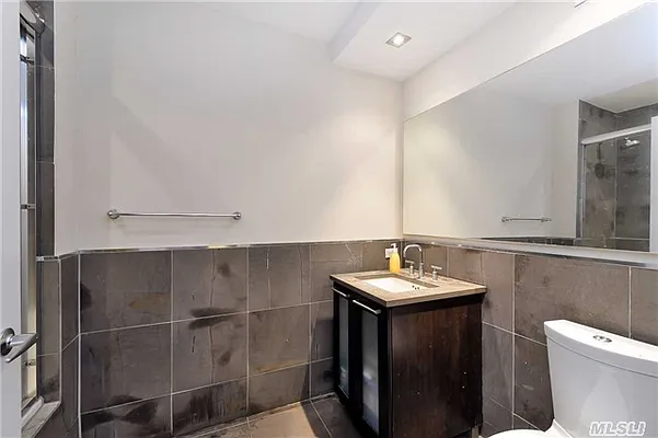 Sold by Exit Kingdom Realty | media 14