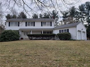 10 Thrush Dr, East Brunswick, NJ 08816