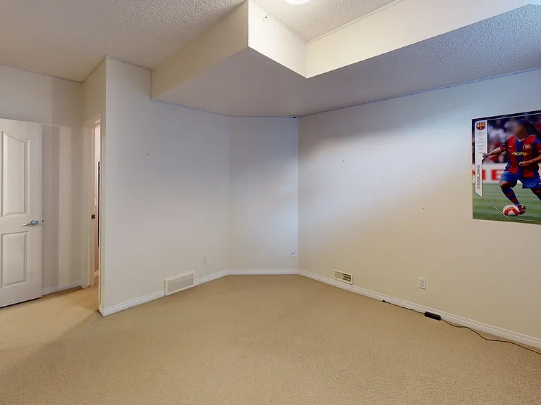 23 Chapala Close SE — Photo 47
