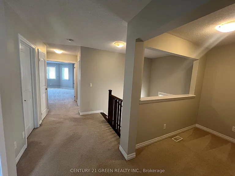 37 Aird Ct — Photo 30