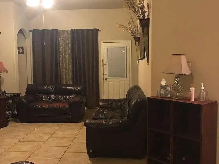 7208 Valentine Ln — Photo 6