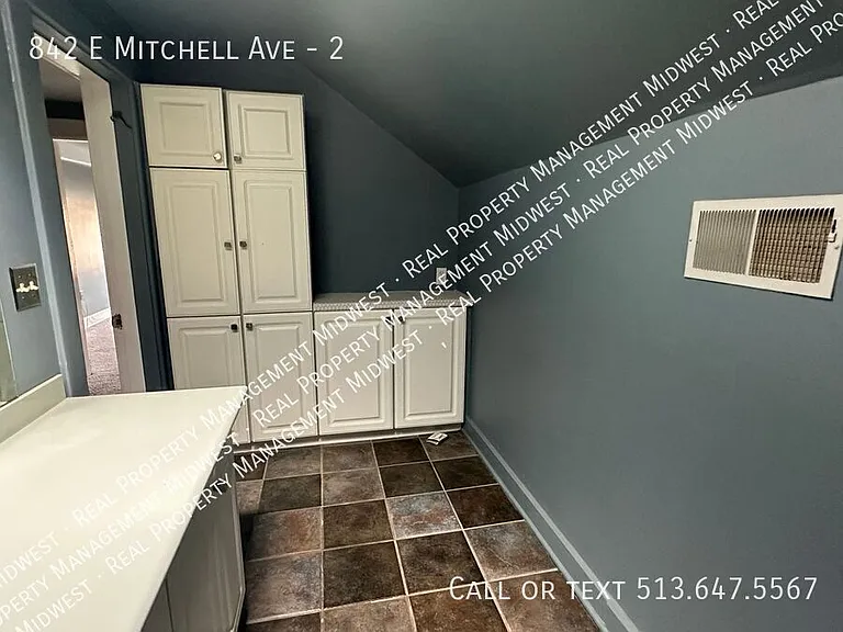 842 E Mitchell Ave #2 — Photo 10