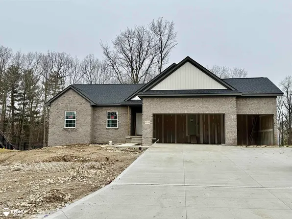8116 Peninsula Cir, Grand Blanc, MI 48439