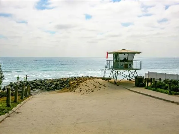 215 Oceanside Blvd, Oceanside, CA 92054