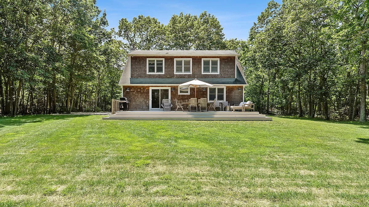 Building Photo - 31 Northview Dr
