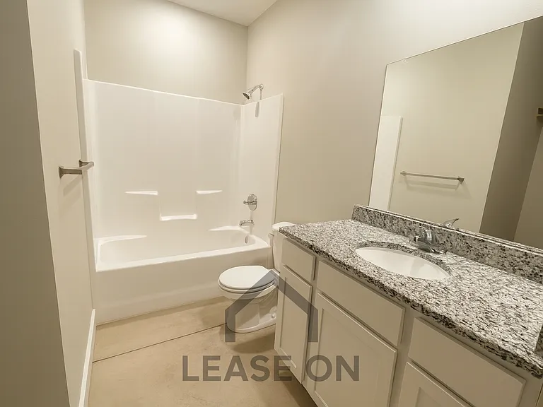 2902 W 55th St N — Photo 4