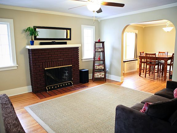 Living room 1