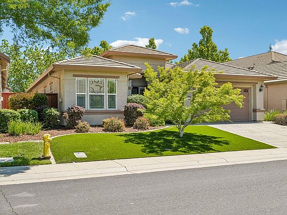 2nd image of 2241 Coryton Ln