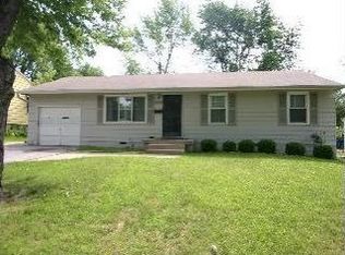 9809 James A Reed Rd, Kansas City, MO 64134