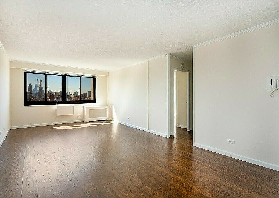 1st image of 175 W 87th St APT 14B