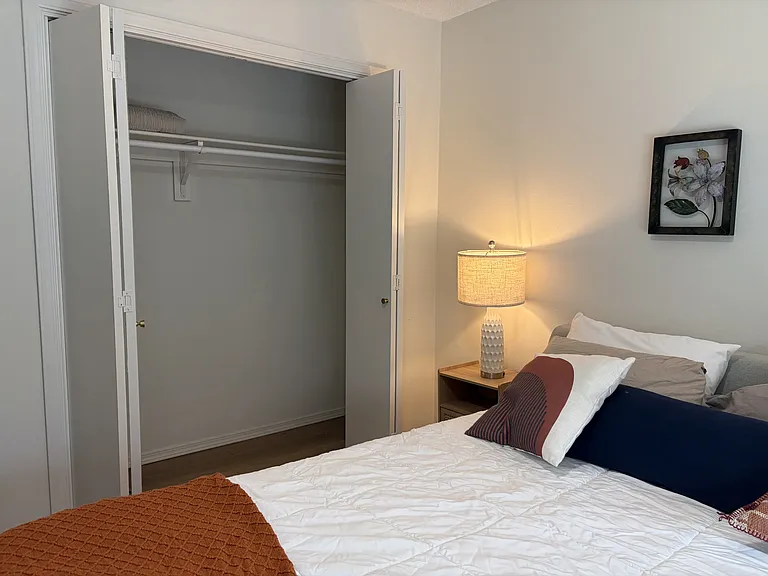 2630 E Kantz Dr — Photo 18
