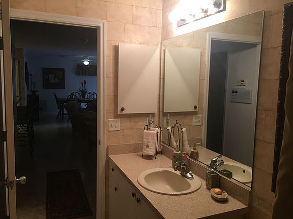 2nd image of 3585 Cambria Cir