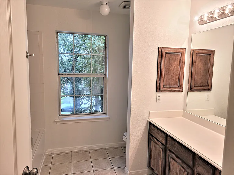 primary bath_05122021