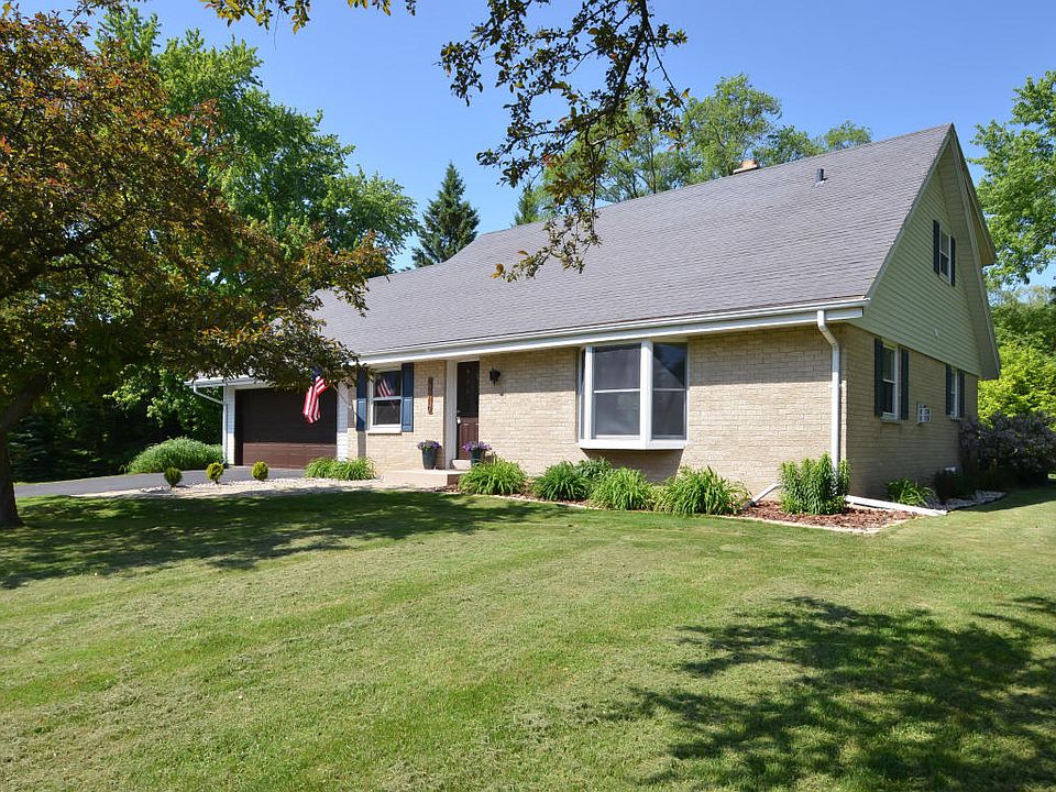 1st image of 10710 N River Valley Dr