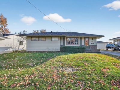 2412 Fairlawn Dr, West Des Moines, IA, 50265