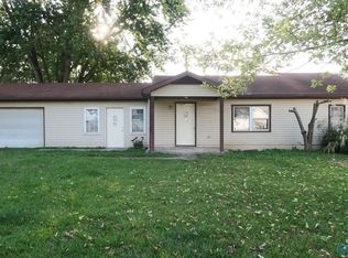 736 Hanson St, Northwood, OH 43619