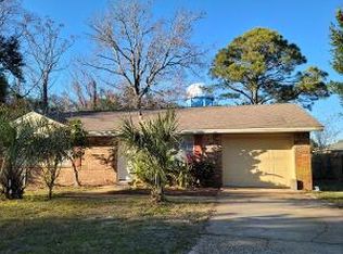 709 Whippoorwill Ln, Destin, FL 32541