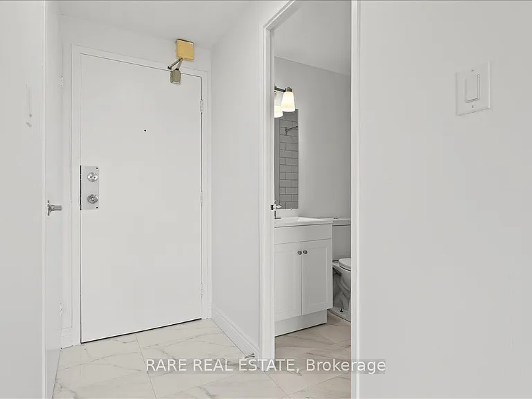 7555 Goreway Dr #205 — Photo 8