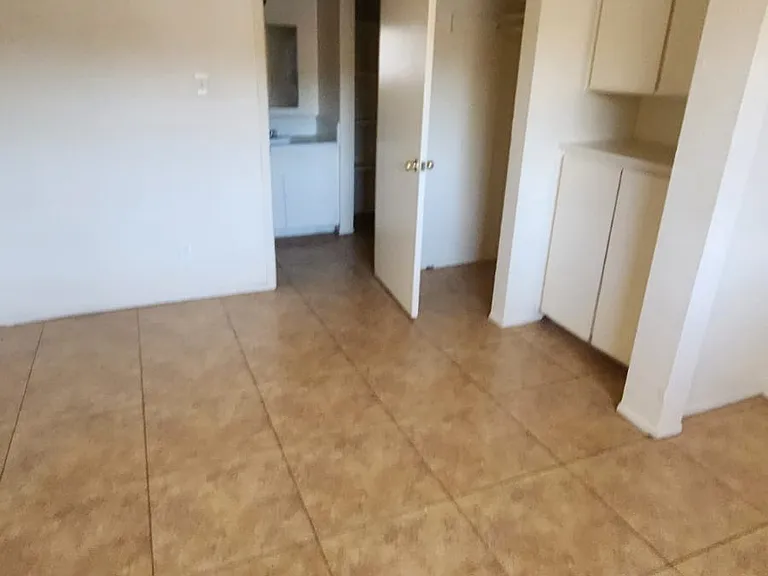 10001 N 11th Ave — Photo 5