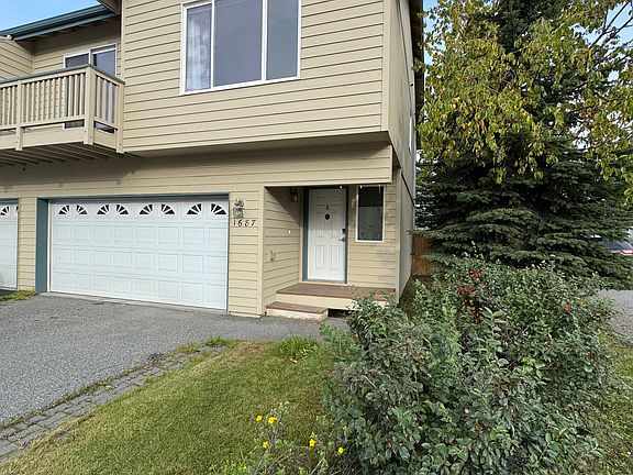 Front of house with small front yard