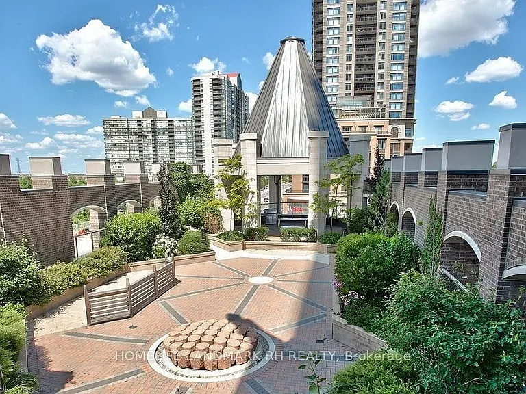 388 Prince Of Wales Dr #3007 — Photo 18